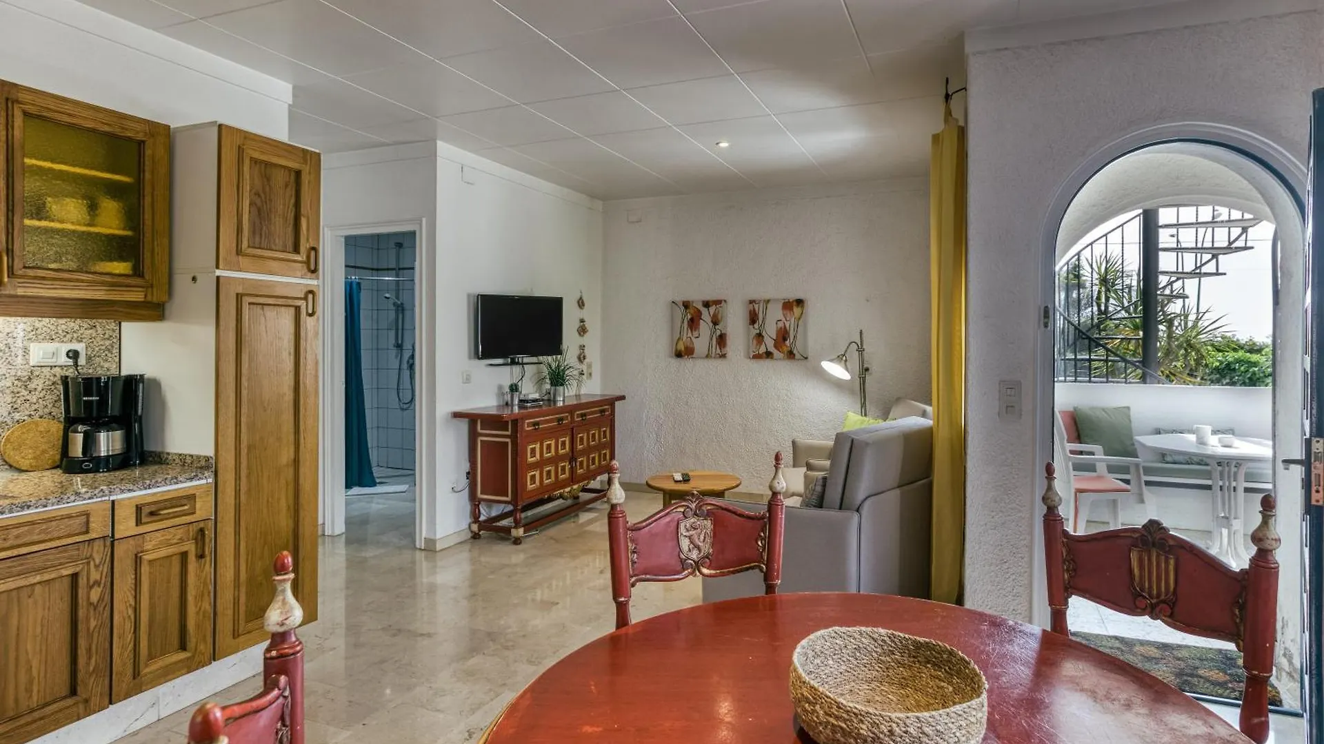 Art- Apartamentos Revilla Tacke E Empuriabrava 0*,